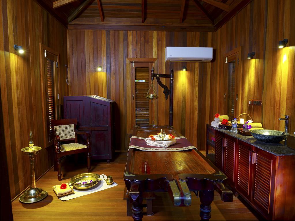 Niraamaya Retreats Cardamom Club Теккаді Екстер'єр фото